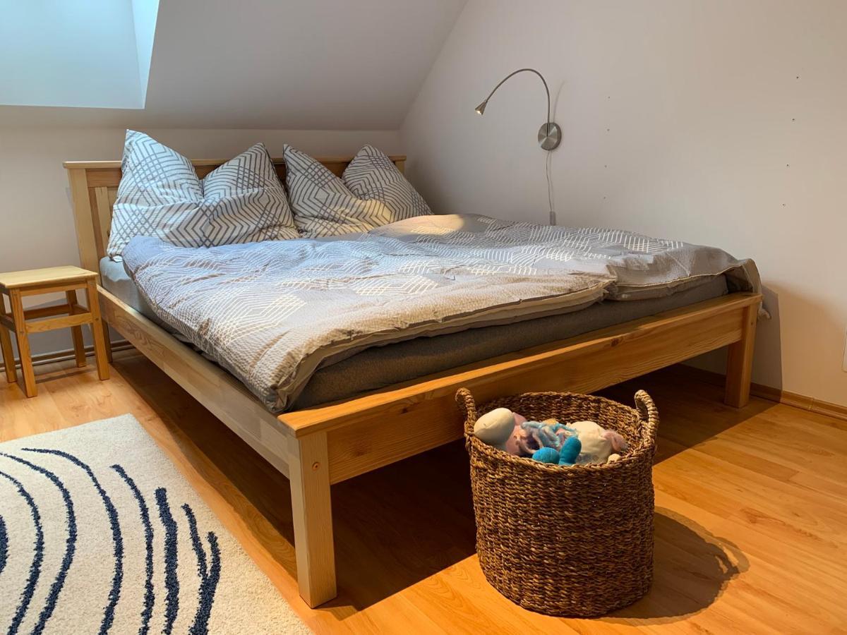 Apartman Mezi Kopci - Mid Hills Apartment Roudnice Luaran gambar